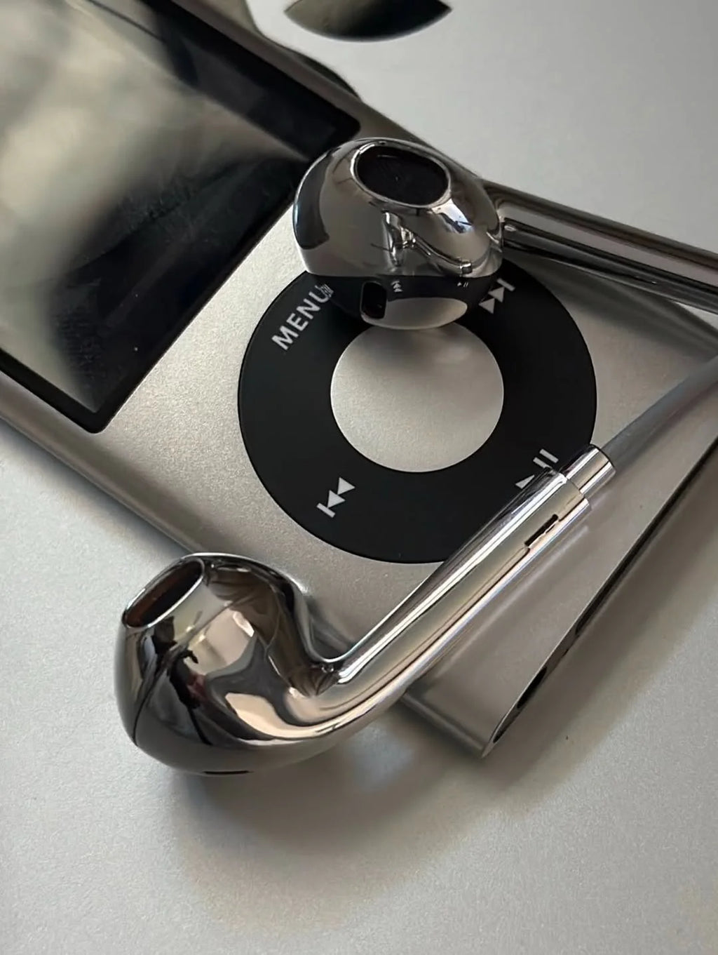 Creva Chrome Buds